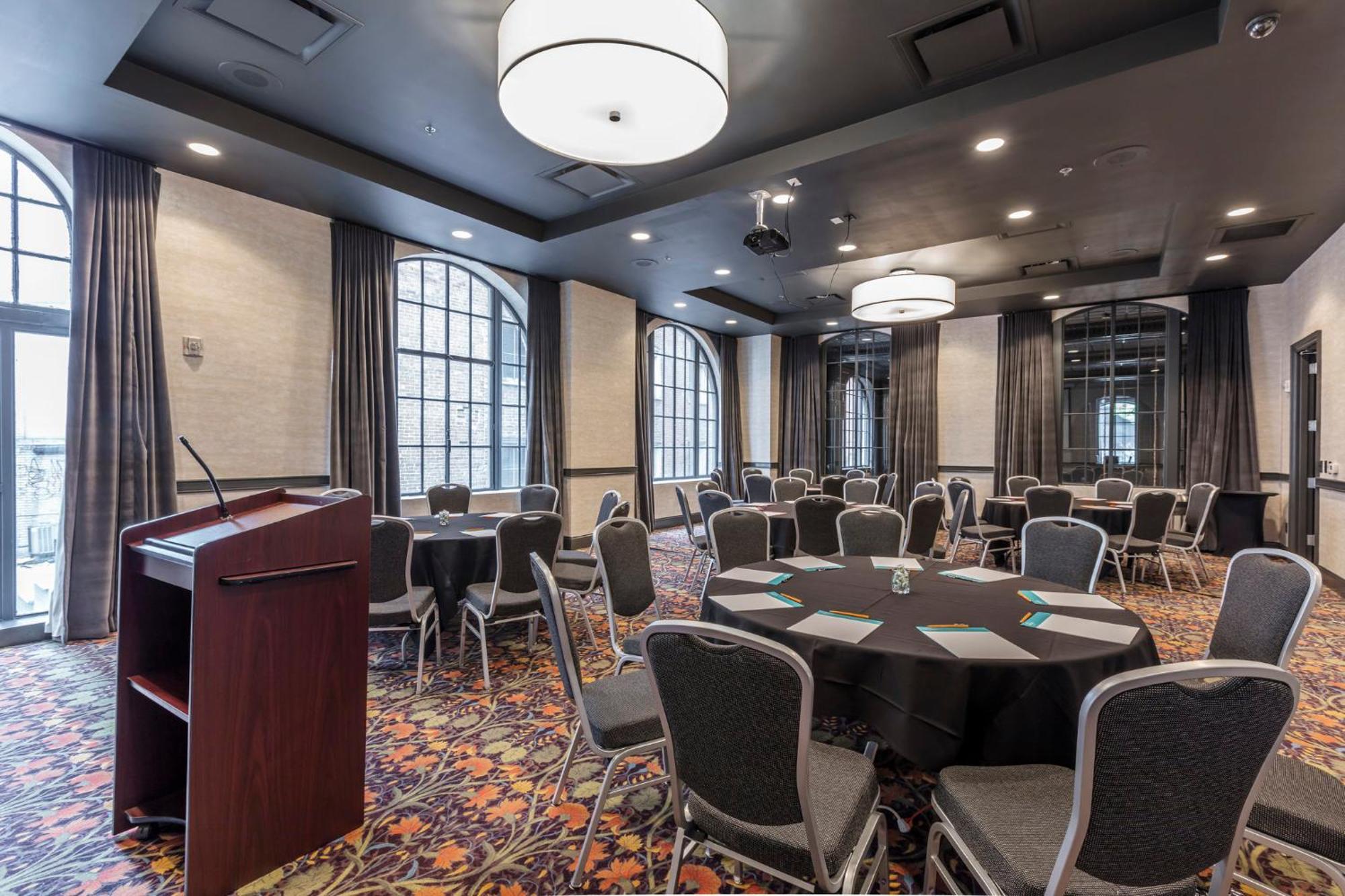 Hotel Indigo Nashville - The Countrypolitan Екстер'єр фото